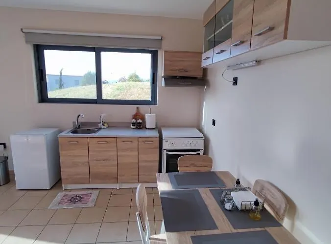 Apartment Yiorgos, Amazing Sunset View House *